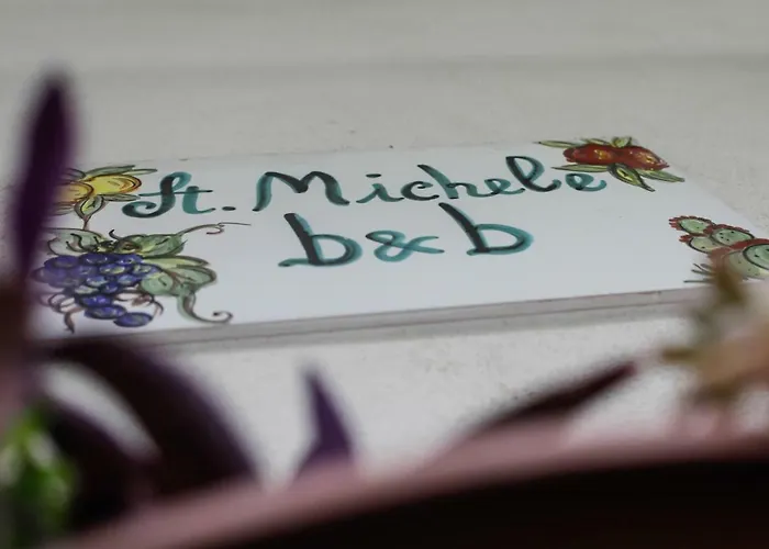 住宿加早餐酒店 St. Michele 帕蒂