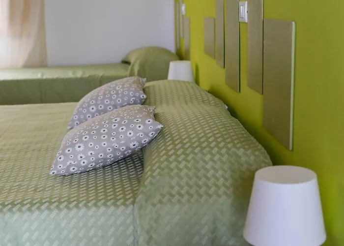 住宿加早餐酒店 St. Michele 帕蒂